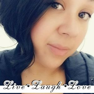 Meet your Posher, Gina